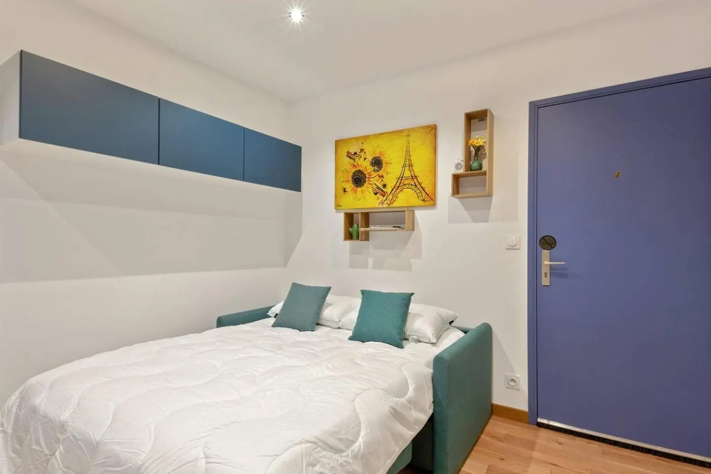 Guestready-Charming Studio 15 Mins To Grand Palais Paris 0*,  France